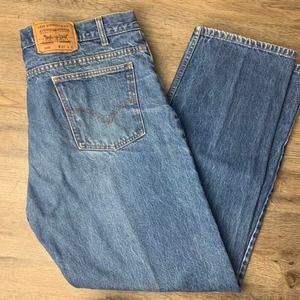 Levi’s Straight Leg Men’s Jeans
